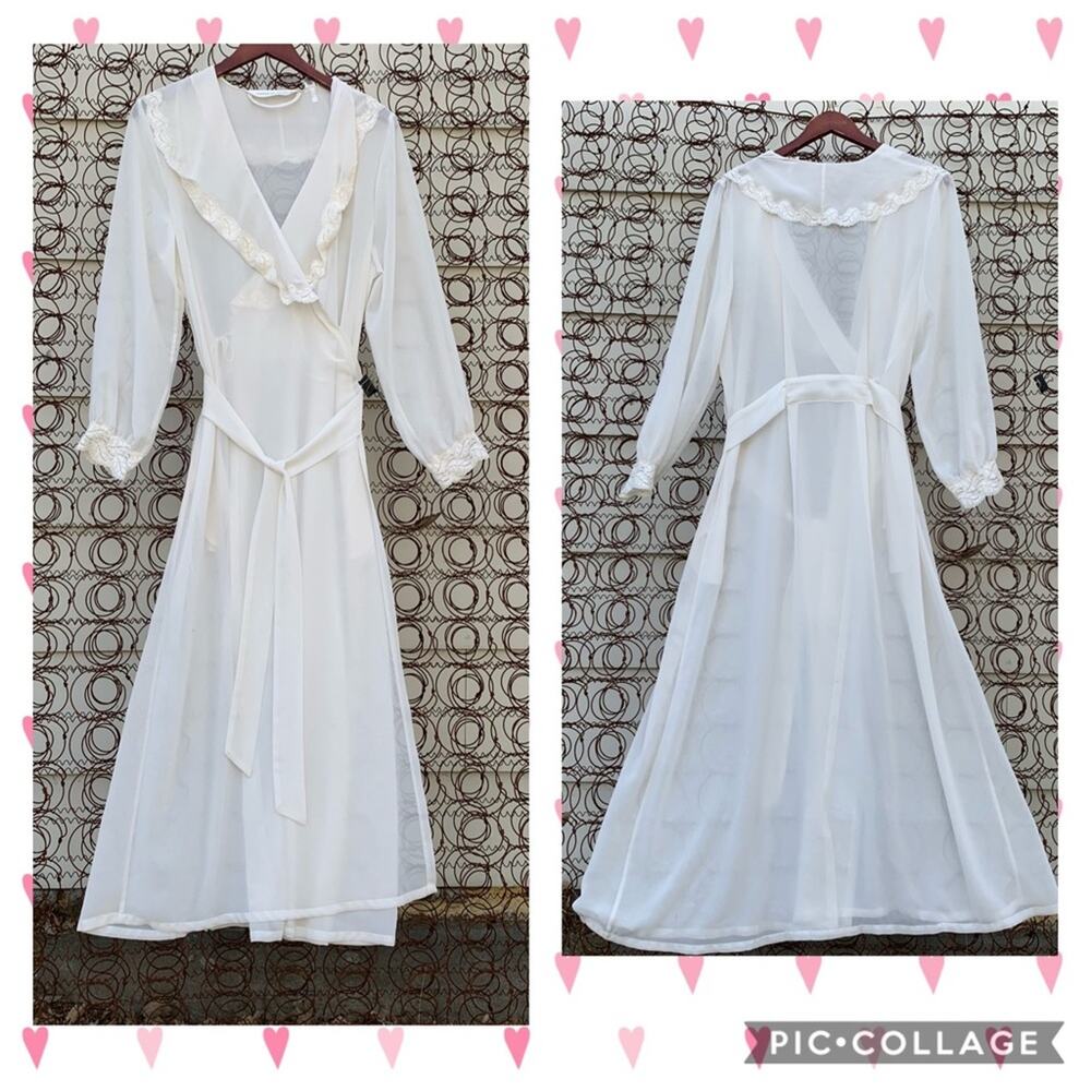 Y2K Victoria’s Secret cream sheer lace bridal robe MEDIUM